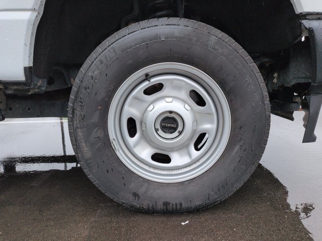 Certified 2024 Ford F250 XL w/ Snow Plow Prep Package AWD/4WD image 13