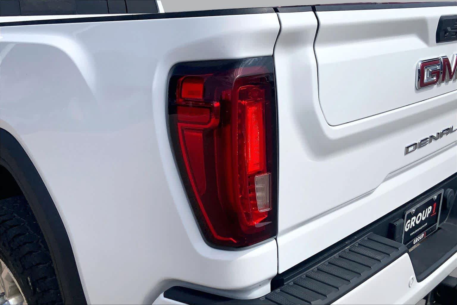 Used 2022 GMC Sierra 2500 Denali w/ Denali Ultimate Package AWD/4WD image 28