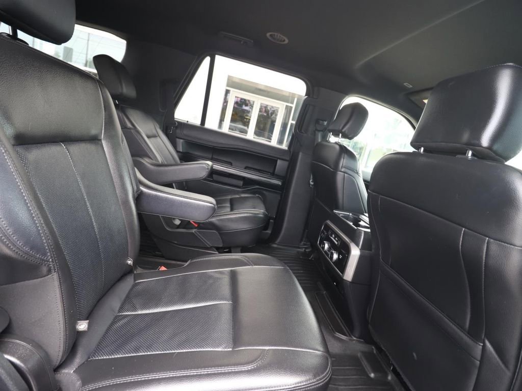 Certified 2020 Ford Expedition XLT w/ Equipment Group 202A RWD image 25