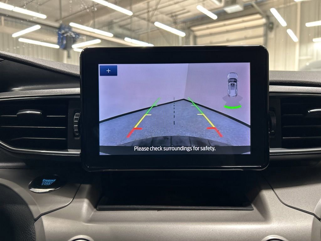 Certified 2023 Ford Explorer XLT w/ Equipment Group 202A image 21