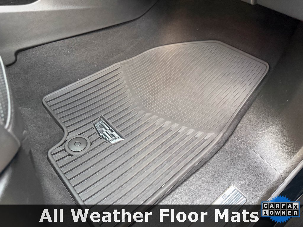 Used 2021 Cadillac Escalade Premium Luxury image 36