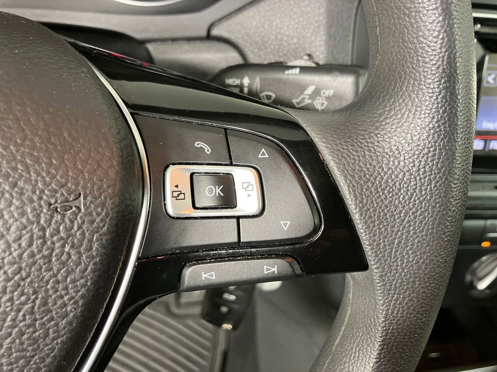 Used 2017 Volkswagen Jetta S image 19