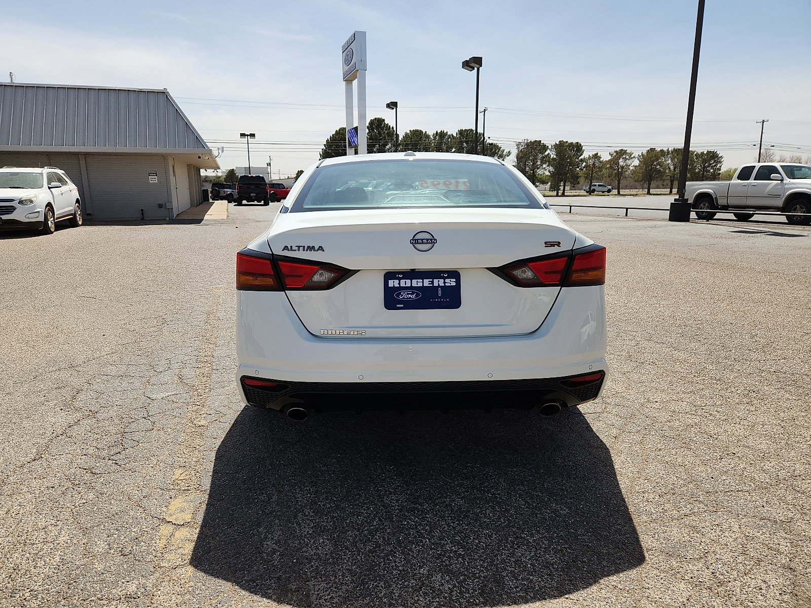 Used 2024 Nissan Altima 2.5 SR image 4