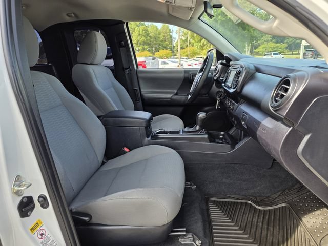 Used 2017 Toyota Tacoma SR RWD image 22