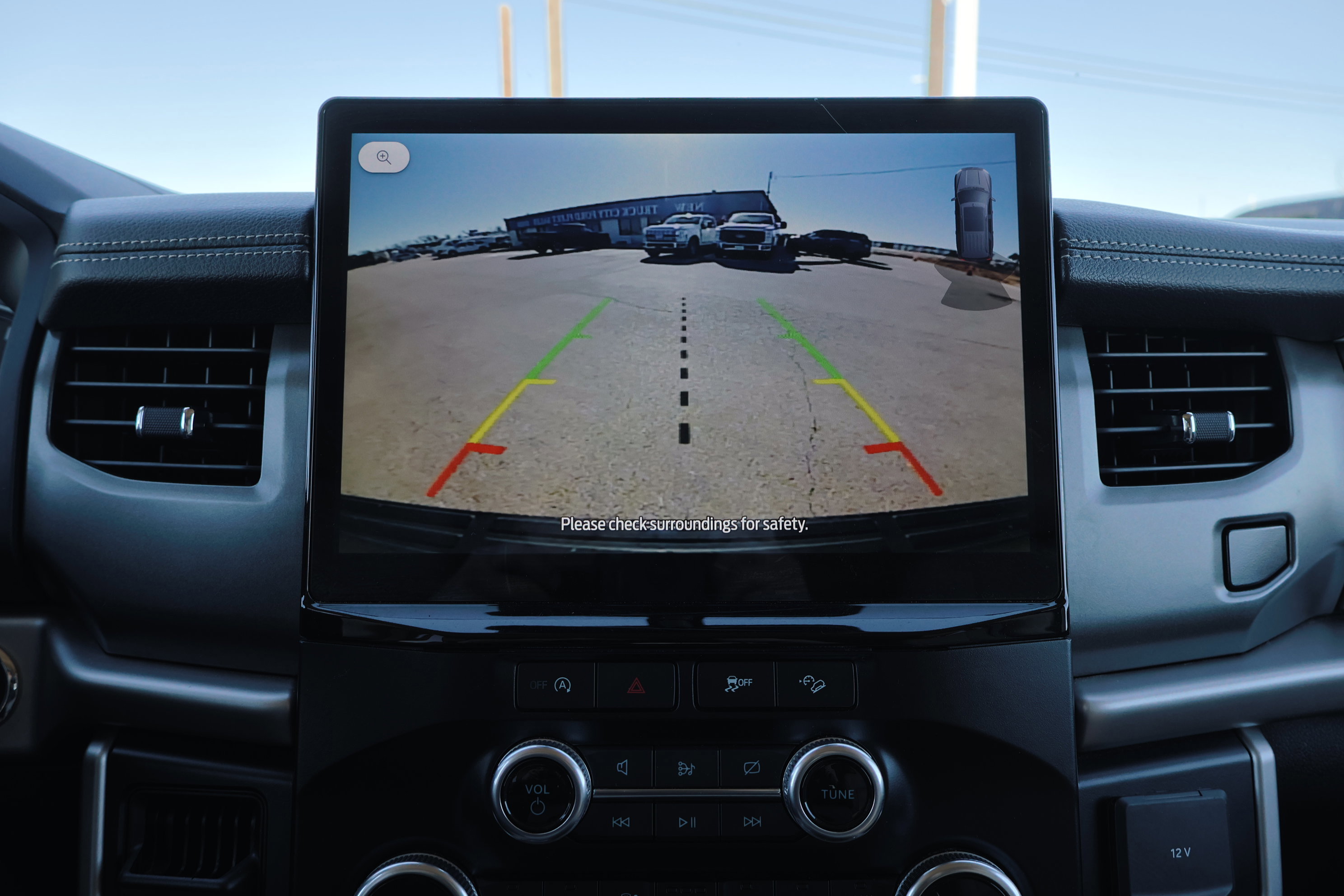 Certified 2024 Ford Expedition Max XLT image 23