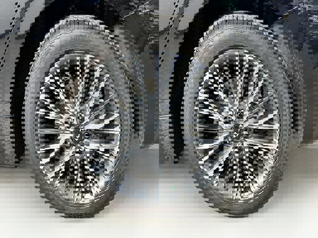 Used 2024 Kia Forte GT-Line image 11