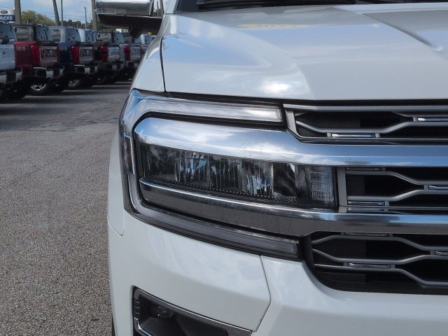 Certified 2024 Ford Expedition Platinum AWD/4WD image 10