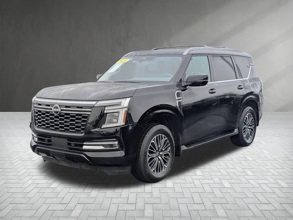 Used 2025 Nissan Armada Platinum image 2