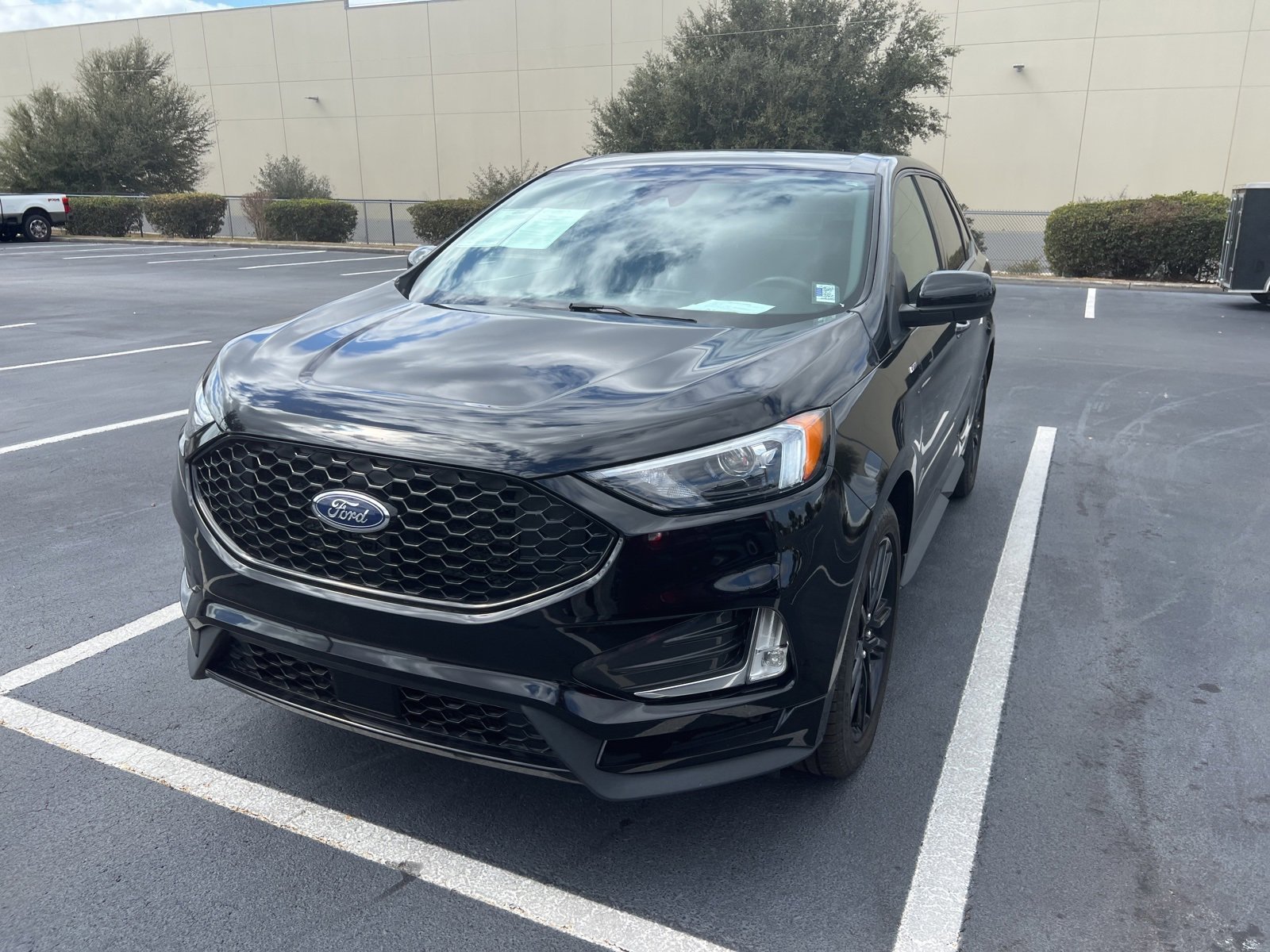 Certified 2024 Ford Edge ST-Line image 12