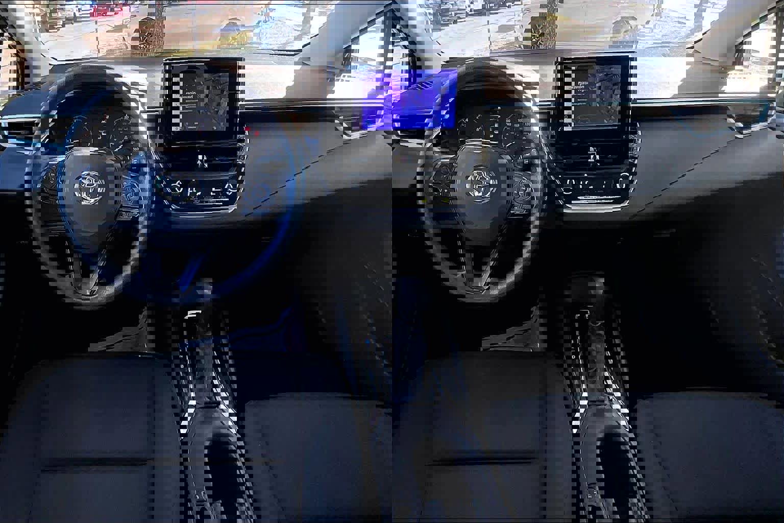 Used 2023 Toyota Corolla LE image 16