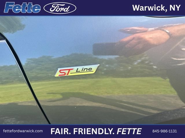 Certified 2026 Ford Escape ST-Line AWD/4WD image 6