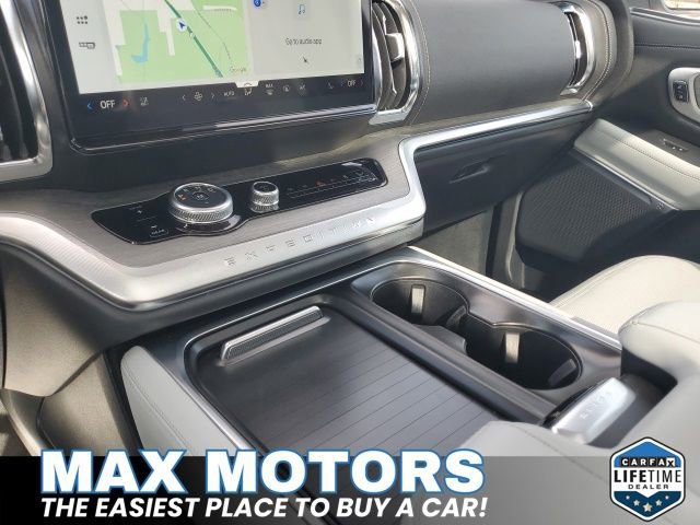 Certified 2025 Ford Expedition Platinum w/ Driver's Package image 43