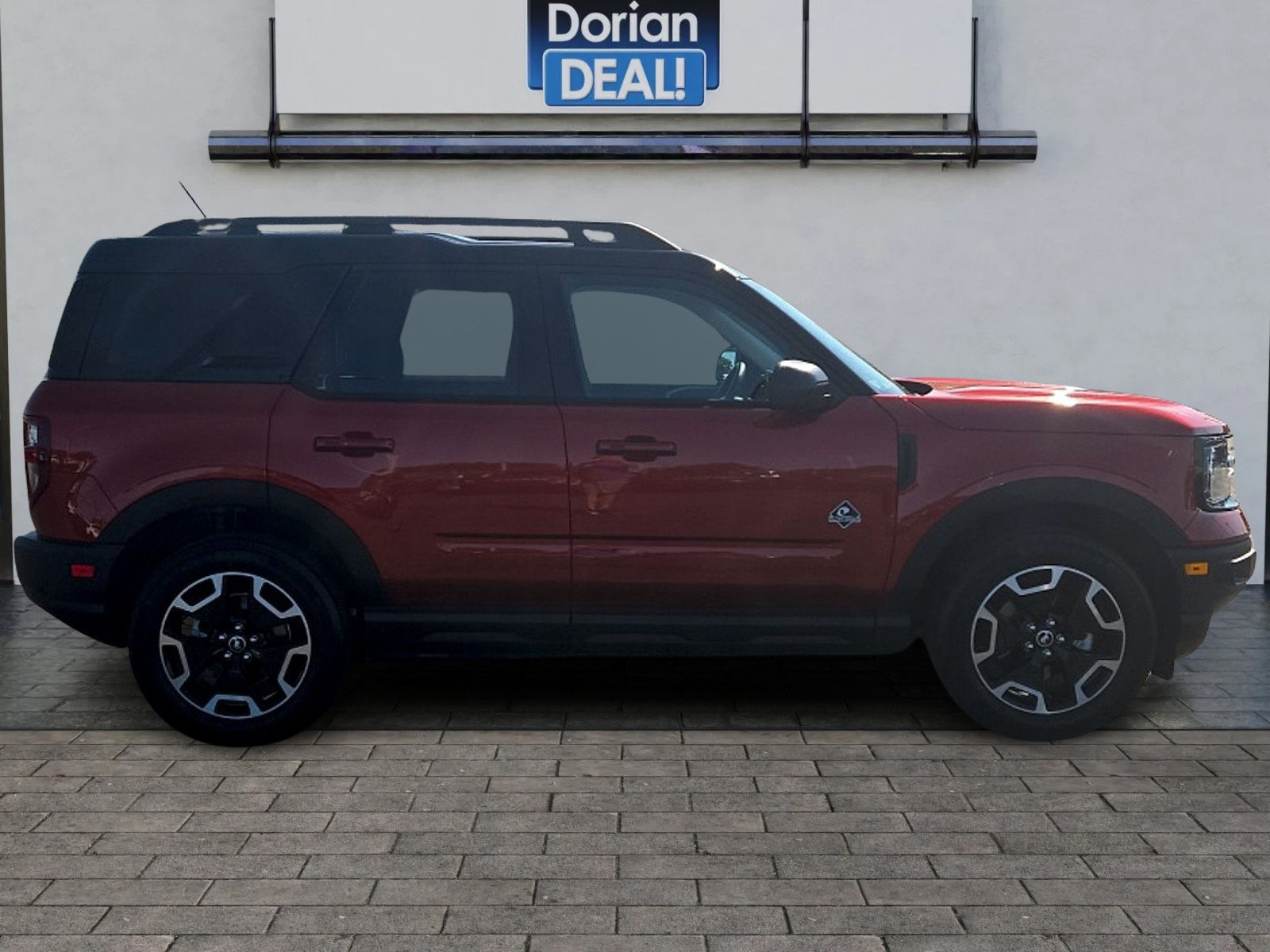 Certified 2023 Ford Bronco Sport Outer Banks AWD/4WD image 2