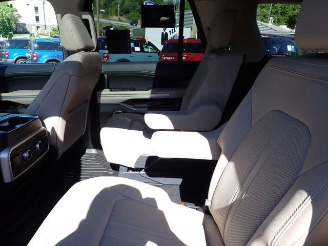 Certified 2024 Ford Expedition Limited AWD/4WD image 20