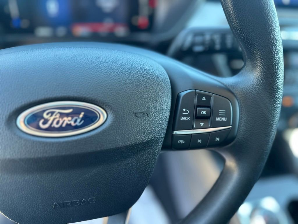 Certified 2025 Ford Escape Active AWD/4WD image 17