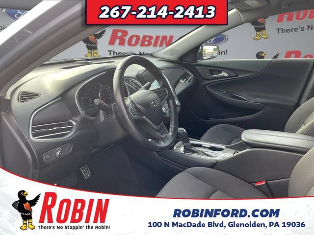 Used 2017 Chevrolet Malibu LT FWD image 17