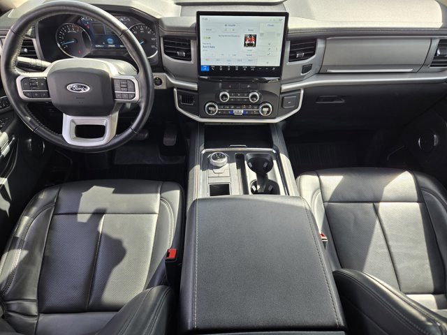Certified 2022 Ford Expedition XLT image 23