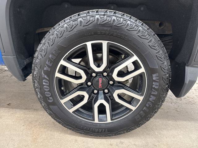Used 2022 GMC Sierra 1500 AT4 w/ AT4 Premium Package AWD/4WD image 12