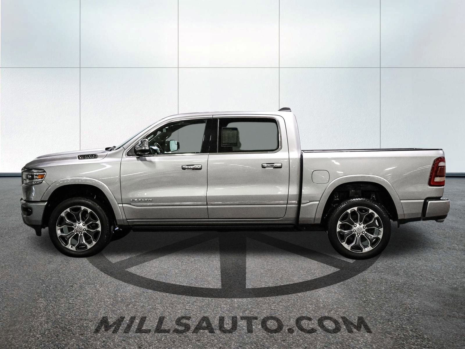 Used 2020 RAM 1500 Limited image 9