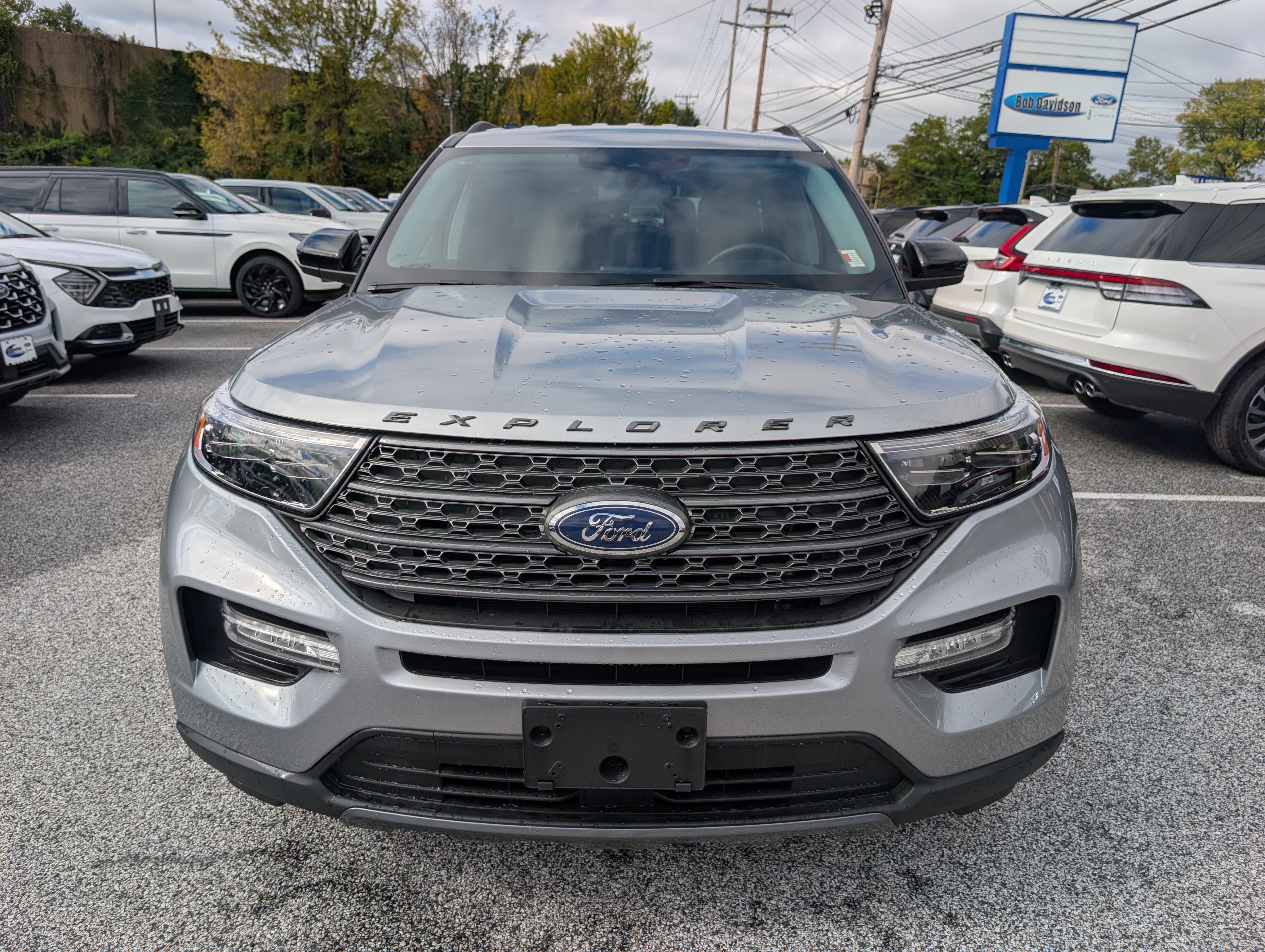 Certified 2023 Ford Explorer XLT w/ Equipment Group 202A AWD/4WD image 10