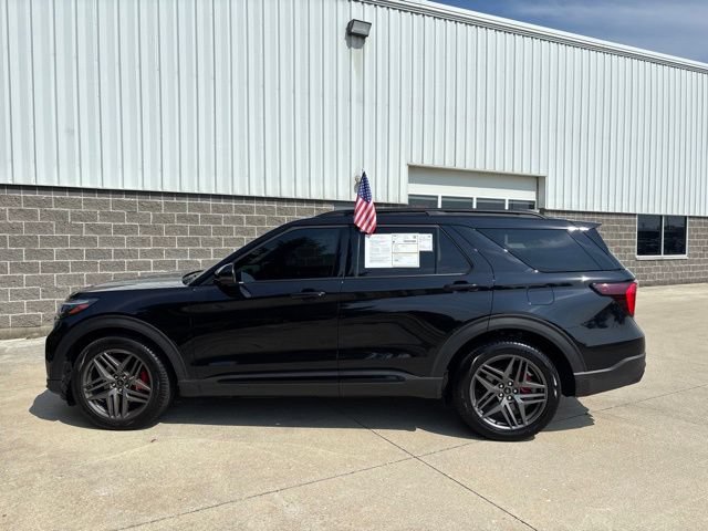 Certified 2026 Ford Explorer ST w/ Sun And Sound Package AWD/4WD image 11