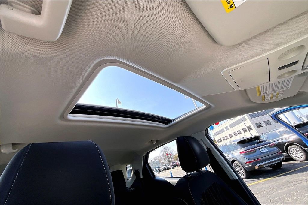 Certified 2018 Ford EcoSport SE w/ SE Convenience Package image 20