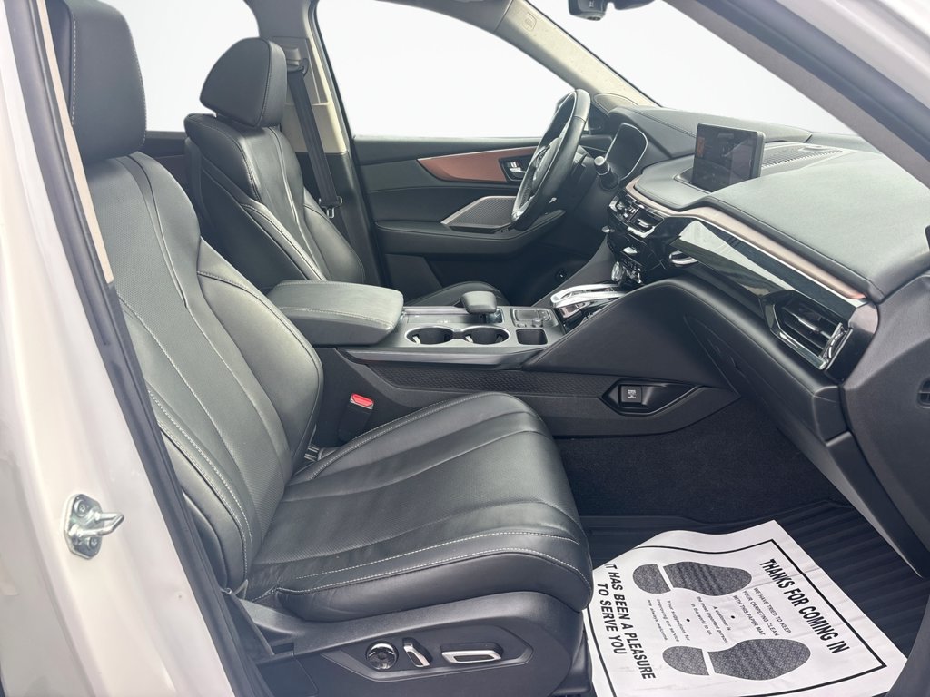 Used 2022 Acura MDX w/ Technology Package AWD/4WD image 12