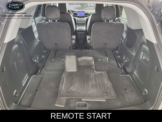 Certified 2024 Ford Explorer XLT w/ Equipment Group 202A AWD/4WD image 17