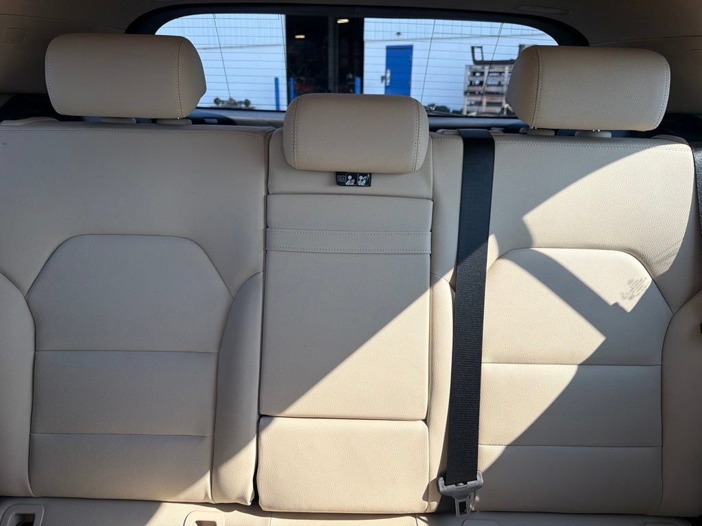 Used 2019 Mercedes-Benz GLA 250 4MATIC image 44