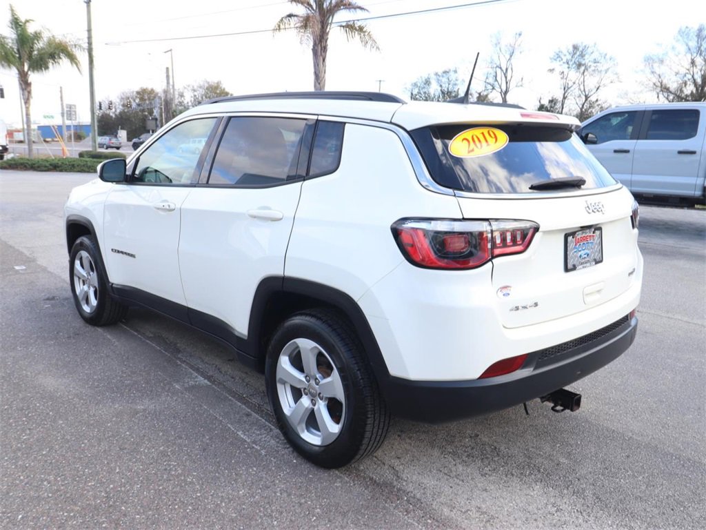 Used 2019 Jeep Compass Latitude image 9