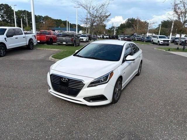 Used 2017 Hyundai Sonata Limited FWD image 11