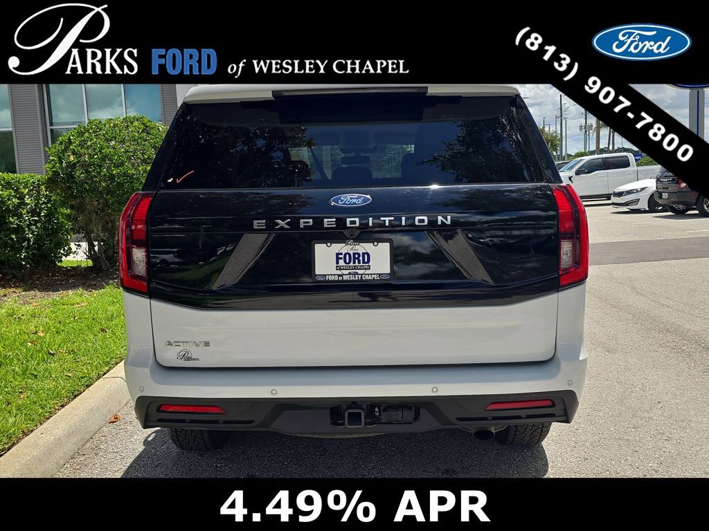 Certified 2025 Ford Expedition Active RWD image 5