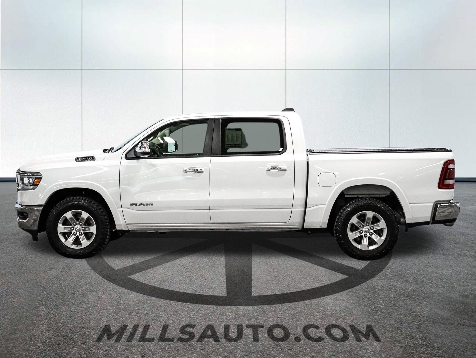 Used 2020 RAM 1500 Laramie image 9