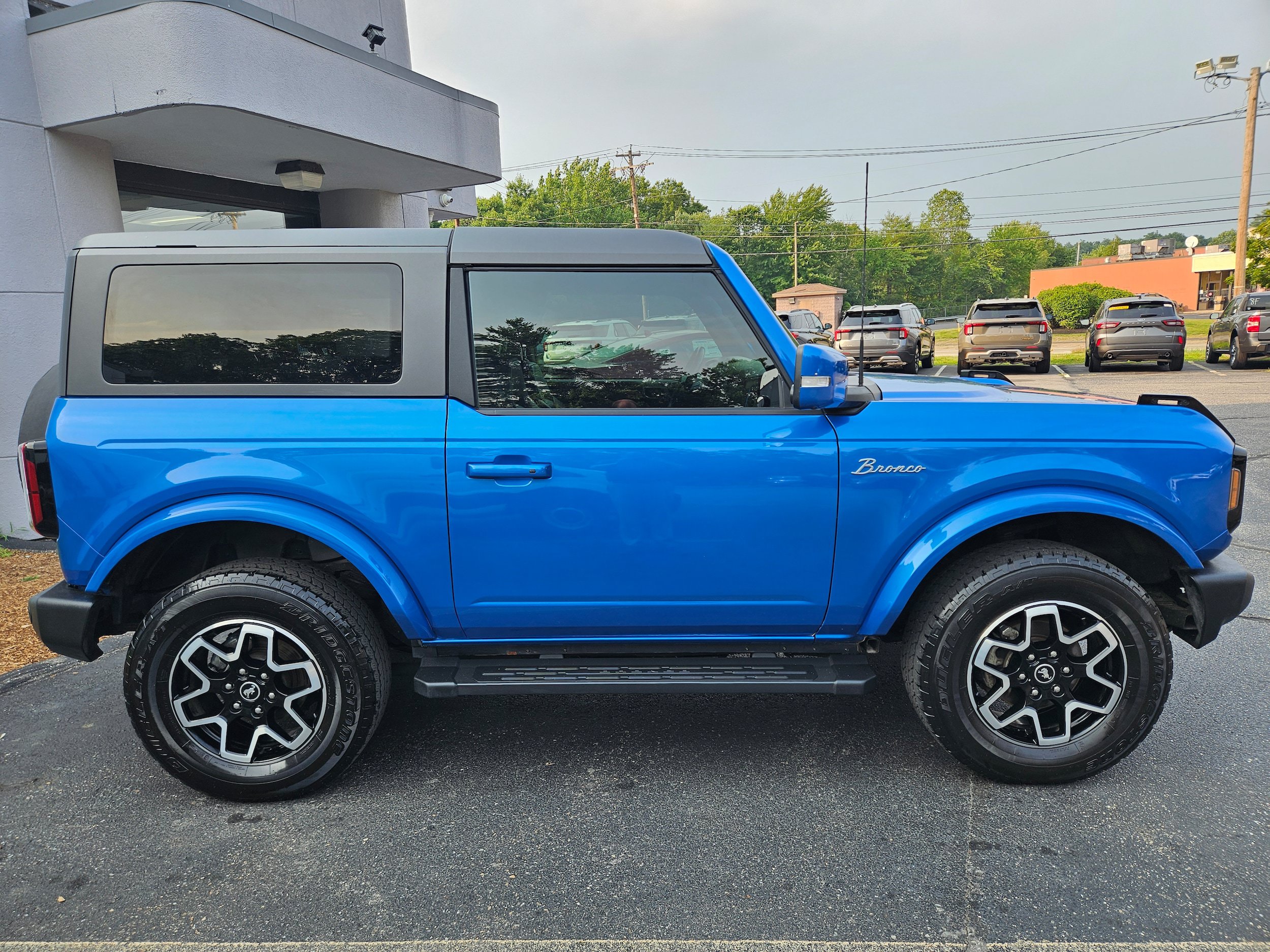 Certified 2023 Ford Bronco Outer Banks AWD/4WD image 4