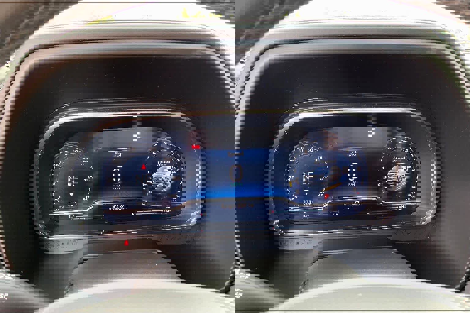 Used 2022 Chevrolet Tahoe Z71 w/ Z71 Off-Road Package image 25