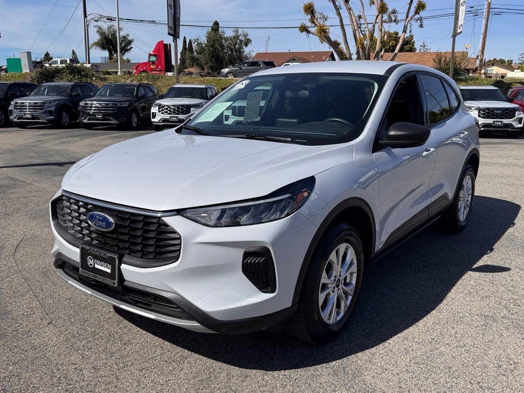 Certified 2025 Ford Escape Active image 7