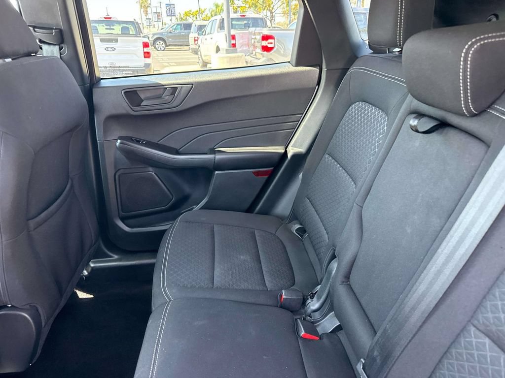 Certified 2025 Ford Escape Active FWD image 12