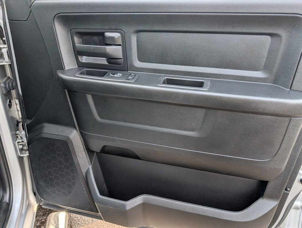 Used 2018 RAM 1500 Express w/ Popular Equipment Group image 45