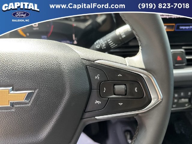 Used 2025 Chevrolet TrailBlazer LT w/ Convenience Package AWD/4WD image 23