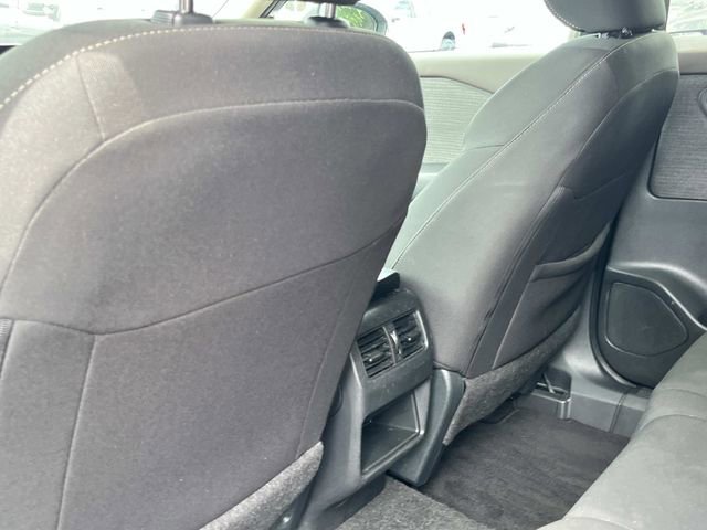 Used 2023 Nissan Rogue S AWD/4WD image 23