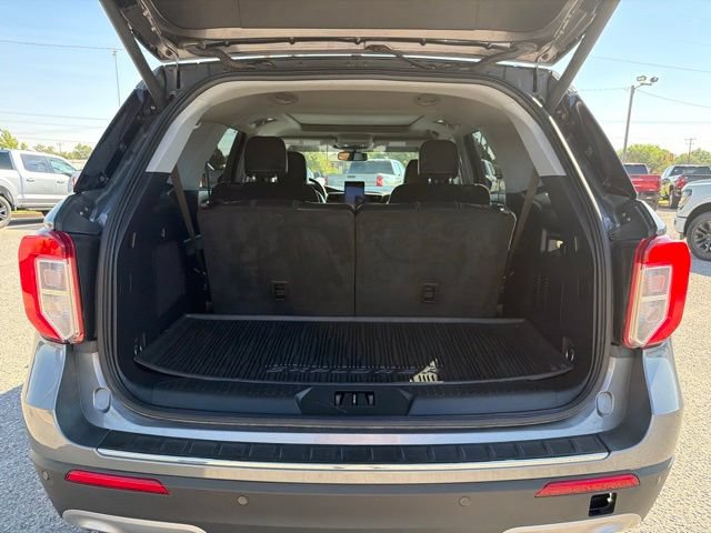 Certified 2023 Ford Explorer Limited w/ Limited Technology Package RWD image 7