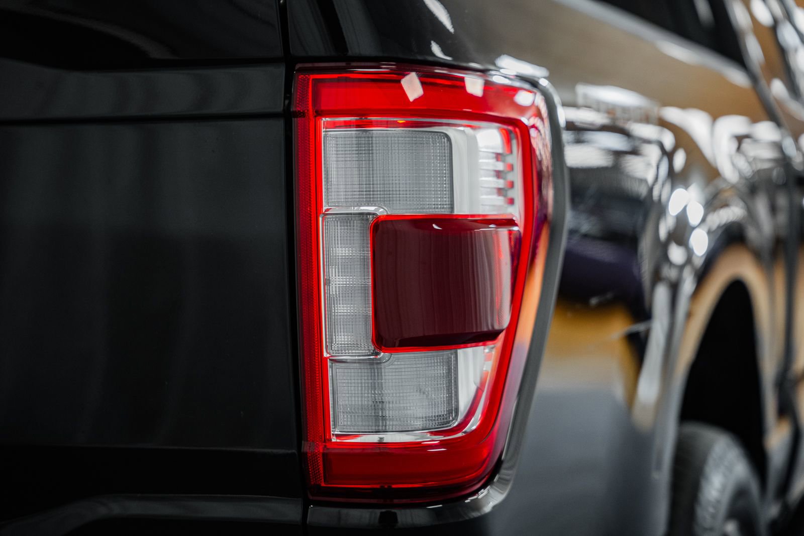 Certified 2023 Ford F150 Lariat w/ Equipment Group 502A High image 7