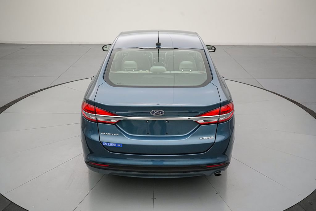 Certified 2018 Ford Fusion S FWD image 5