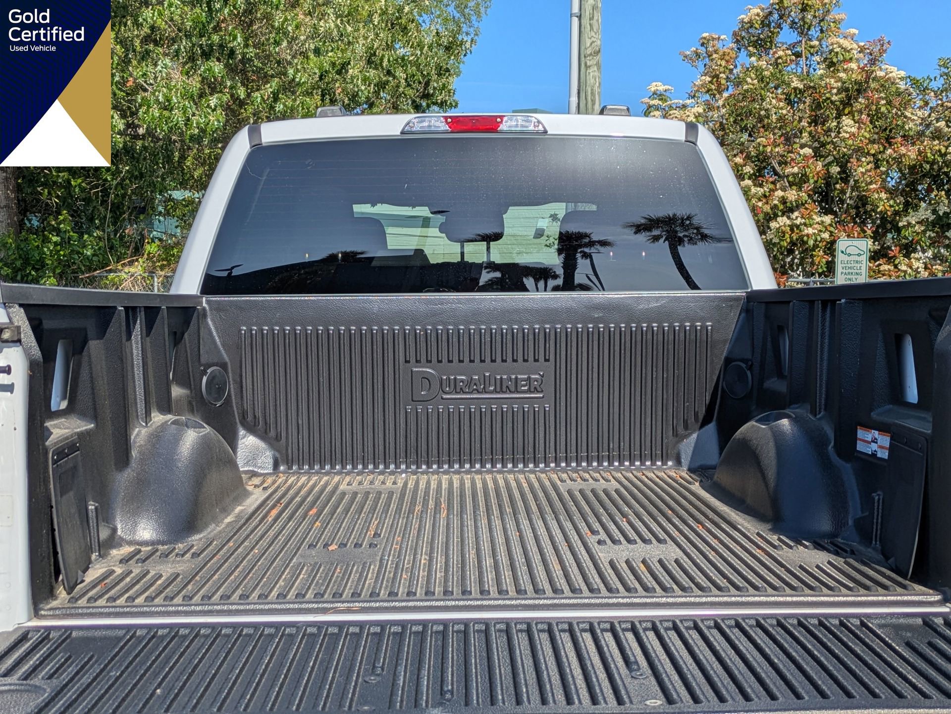 Certified 2025 Ford F150 STX w/ Equipment Group 200A AWD/4WD image 17