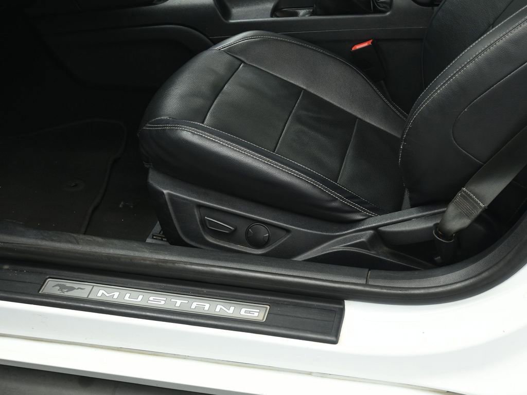 Certified 2022 Ford Mustang Premium image 37