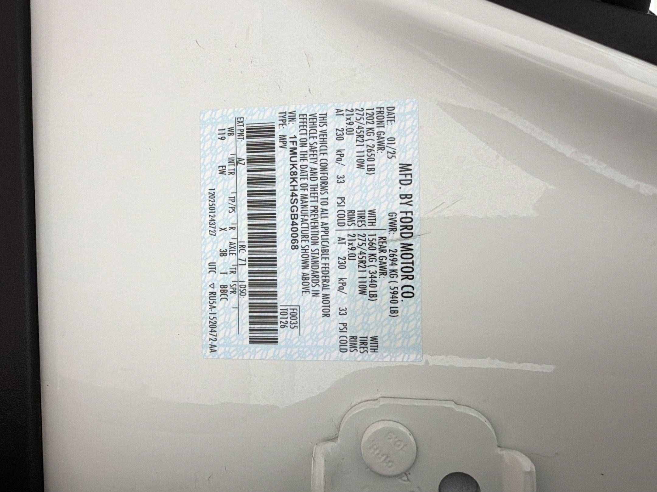 Certified 2025 Ford Explorer ST-Line w/ ST-Line Street Pack image 19