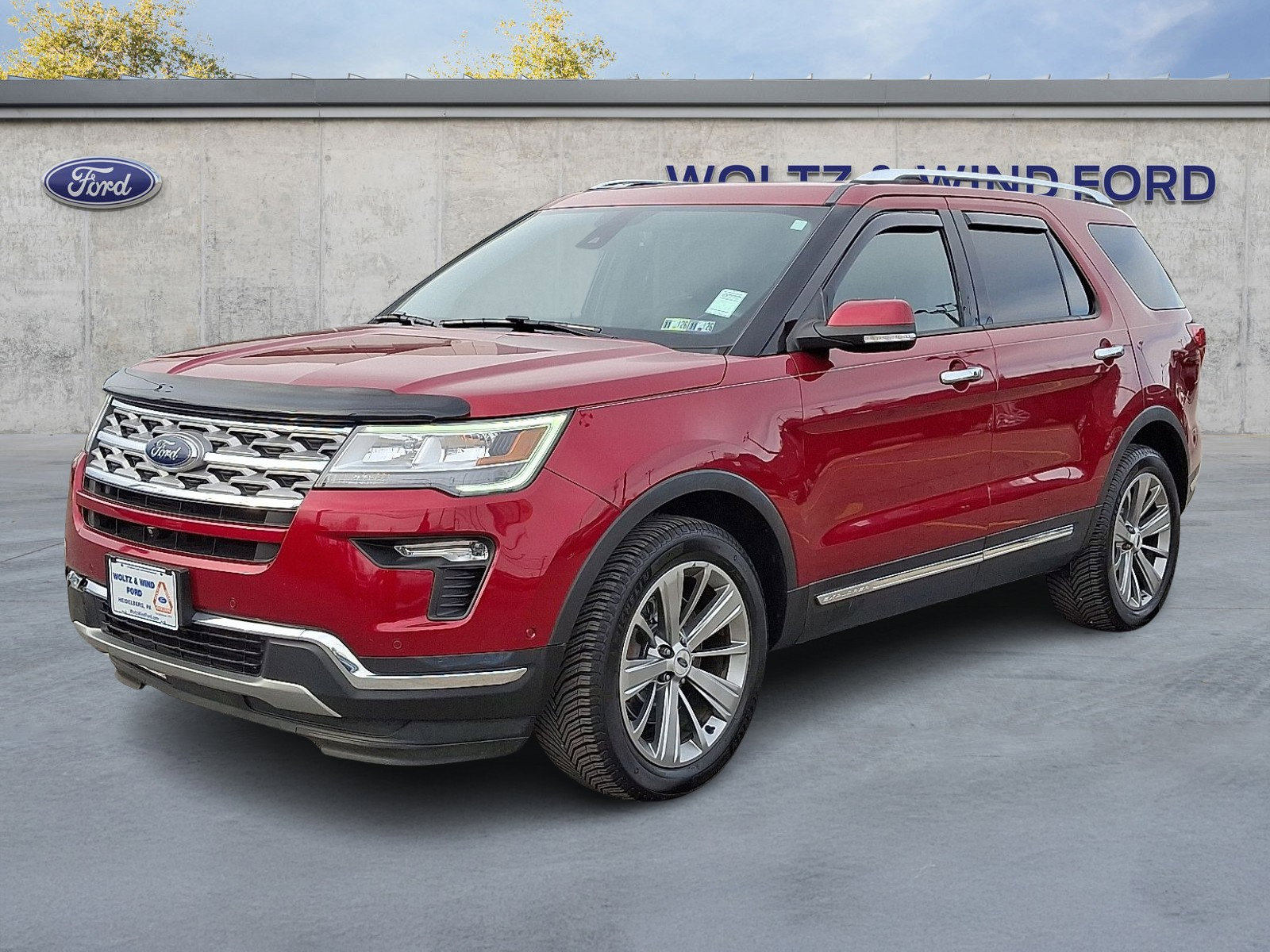 Certified 2018 Ford Explorer Limited w/ Equipment Group 301A image 3
