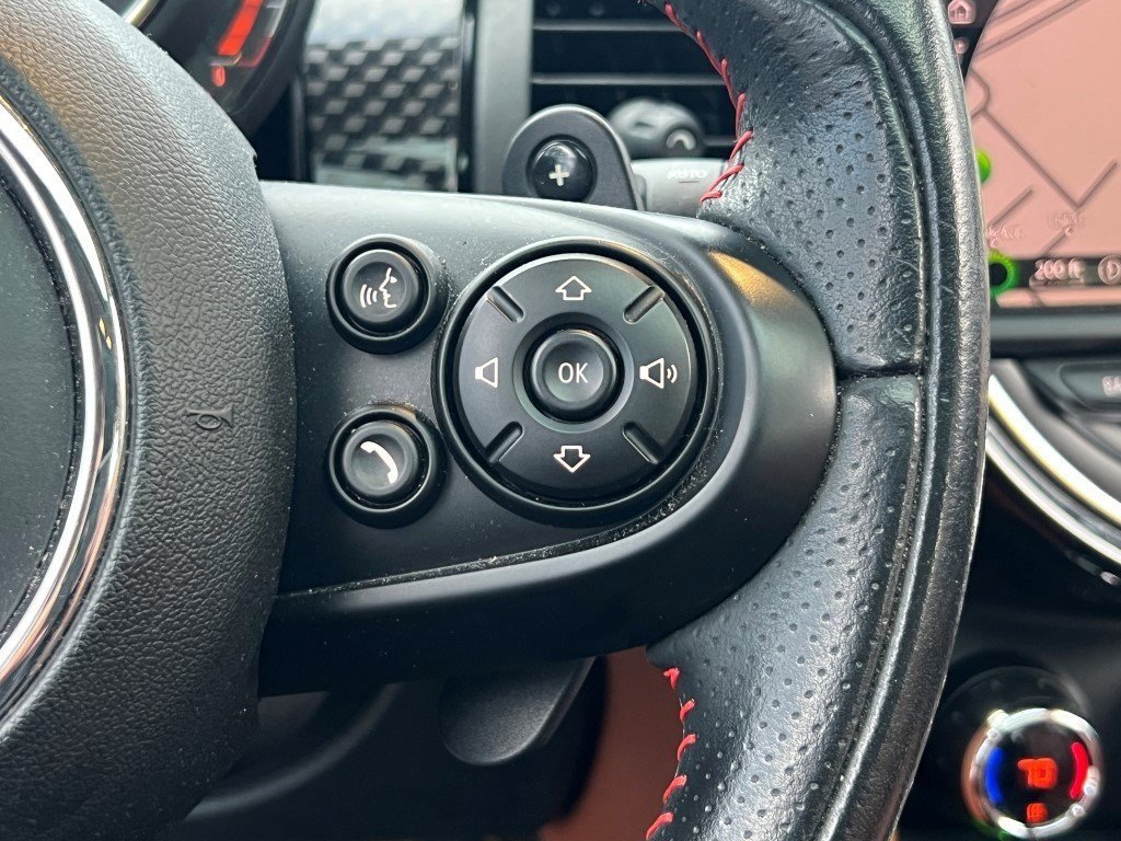 Used 2020 MINI Cooper S image 25