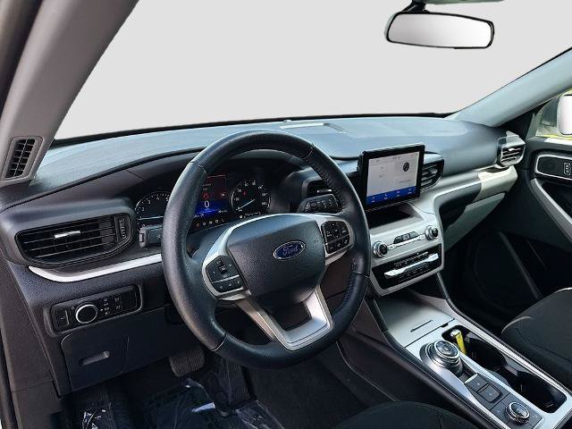 Certified 2024 Ford Explorer XLT AWD/4WD image 9