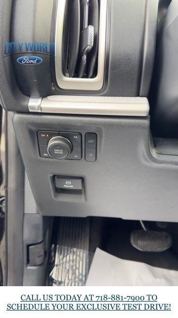 Certified 2025 Ford Expedition Active image 8